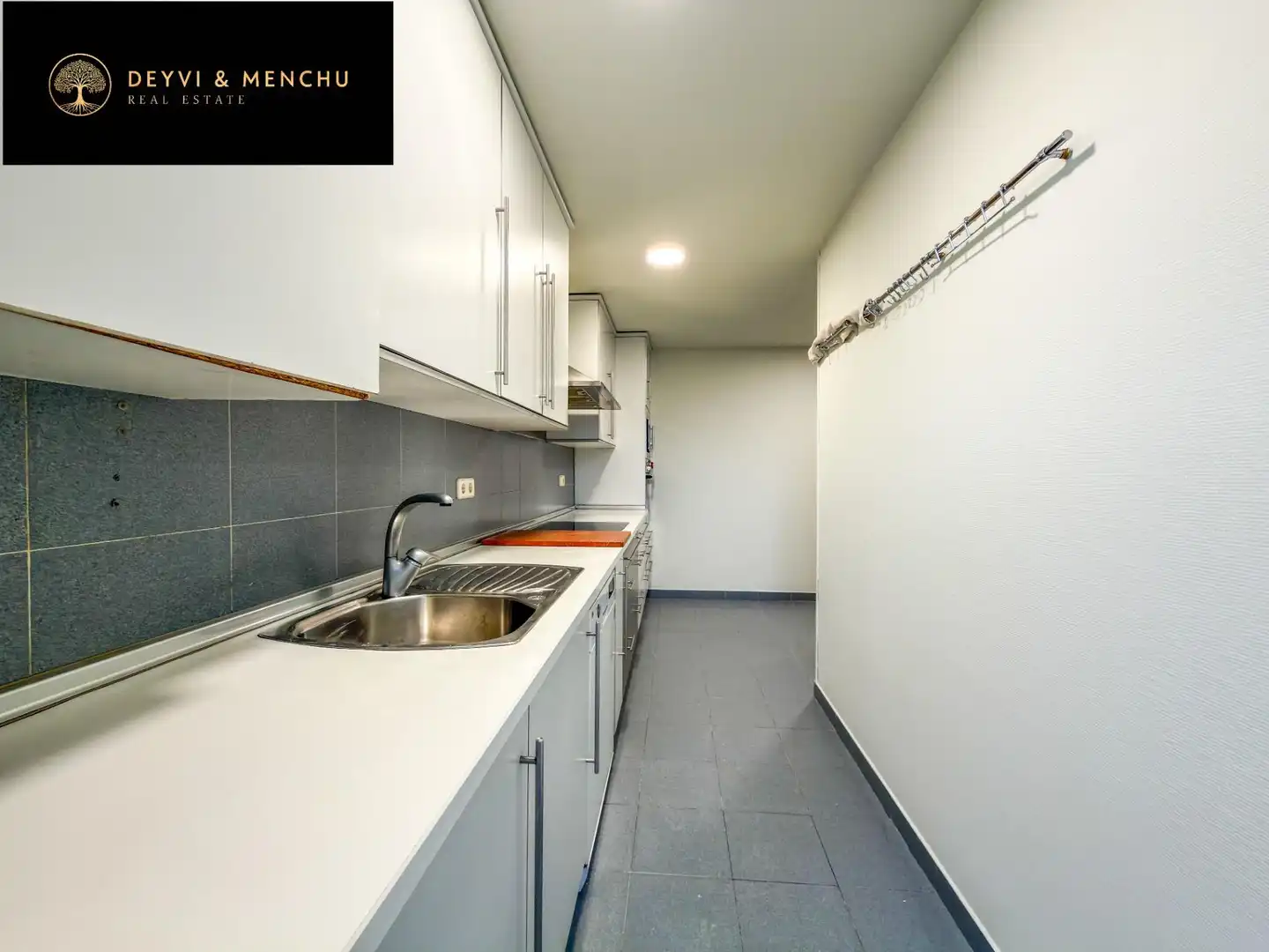 Cocina de Ático de alquiler en Pozuelo de Alarcón con Aire acondicionado, Jardín privado y Parquet