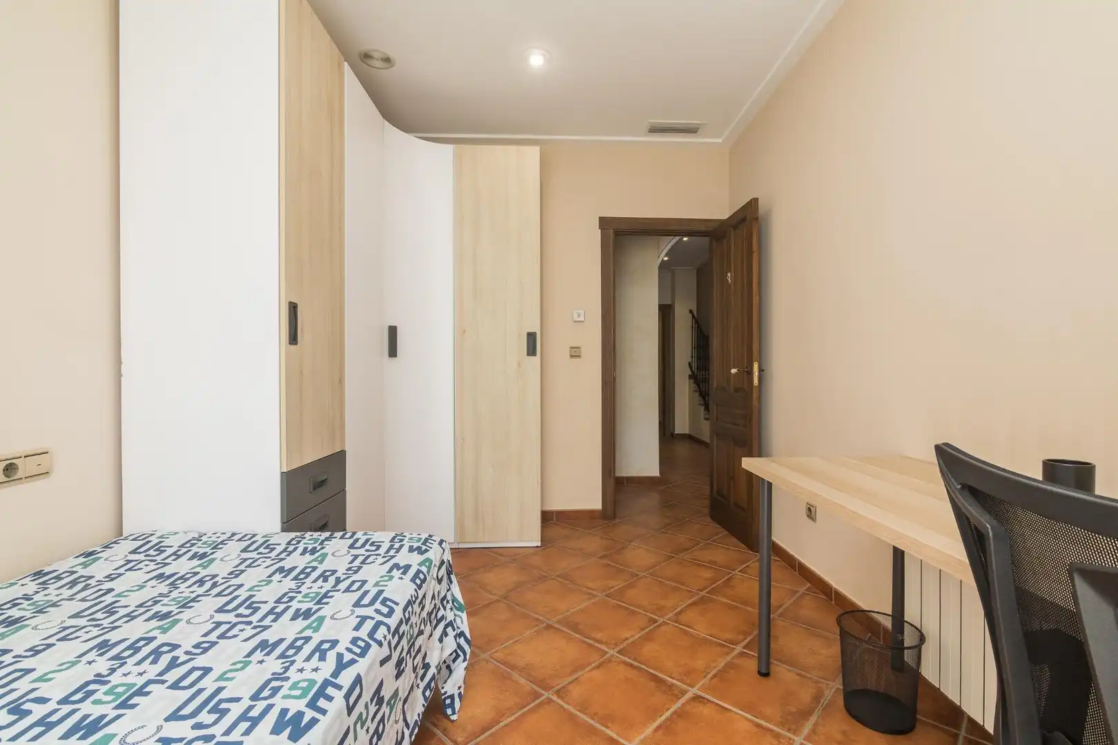 Maisonette zum Verkauf in CALDERON DE LA BARCA, 52, Pont Nou - Corazón de Jesús