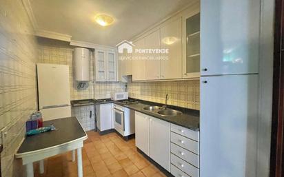 Kitchen of Flat for sale in Vilagarcía de Arousa  with Heating, Terrace and Storage room