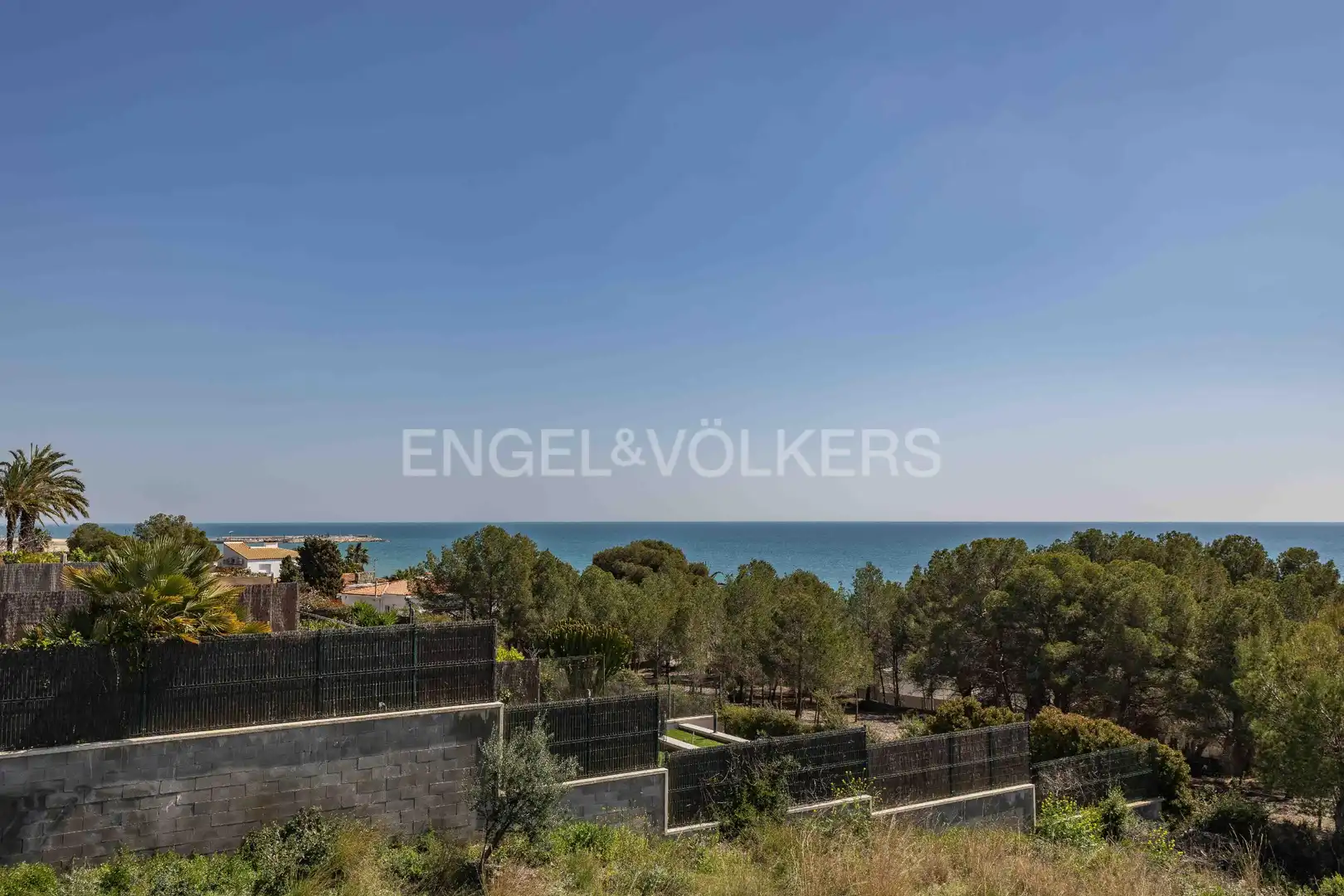 Houses for sale in El Vendrell  with Heating, Private garden and Terrace