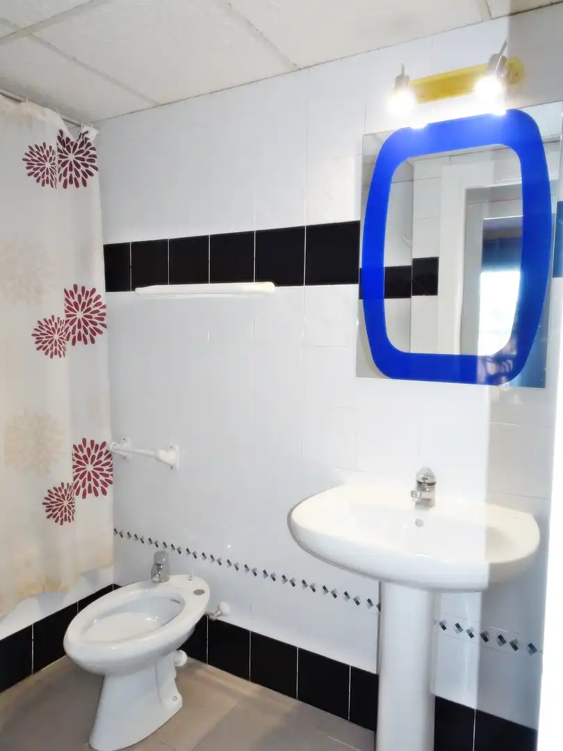 Baño de Apartamento de alquiler en Gandia con Terraza, Amueblado y Horno