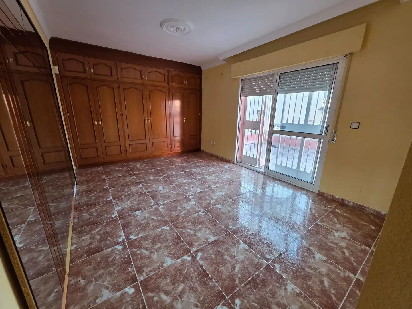 Dormitori de Casa o xalet en venda en Alhaurín de la Torre amb Aire condicionat, Calefacció i Jardí privat