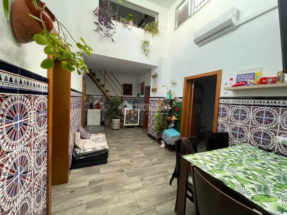 Maison jumelée à vendre à La Soledad, imagen 2