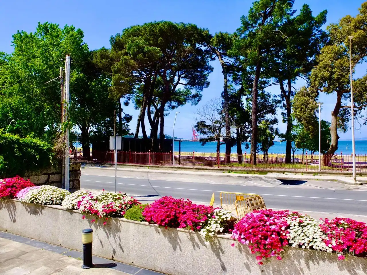 Außenansicht von Wohnung zur Miete in Vilagarcía de Arousa mit Heizung, Parkett und Terrasse