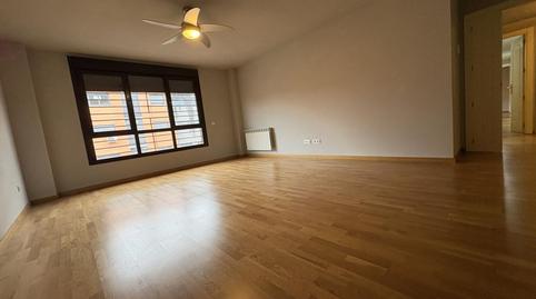 Photo 3 of Flat to rent in Ana Frank, Hospital, Valdemoro