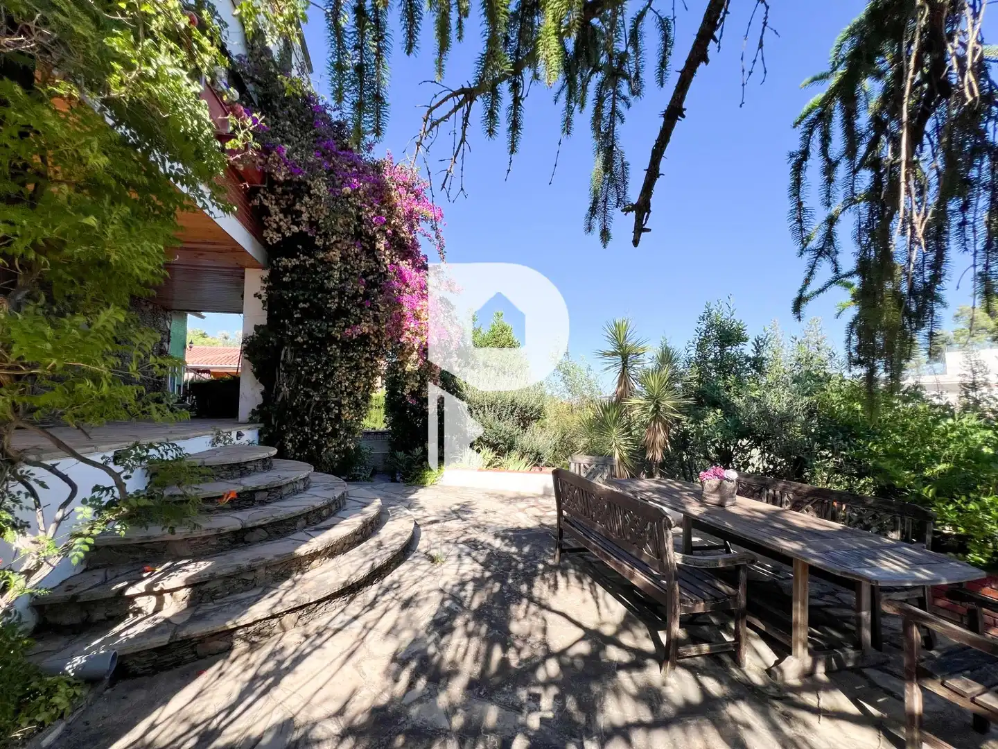 Terrassa de Casa o xalet en venda en Vallirana amb Calefacció, Jardí privat i Terrassa