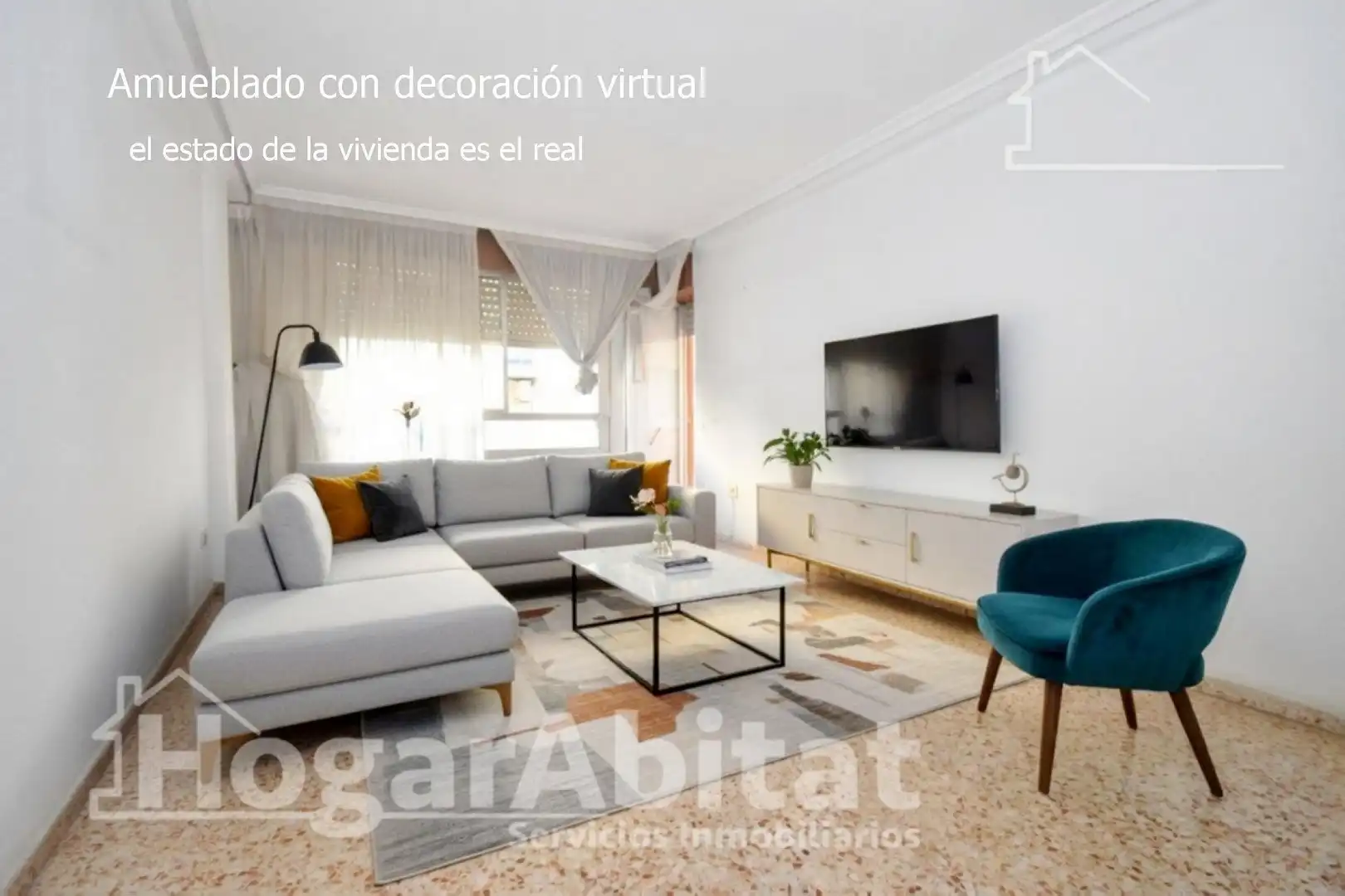 Sala de estar de Piso en venta en Castellón de la Plana / Castelló de la Plana con Trastero y Balcón
