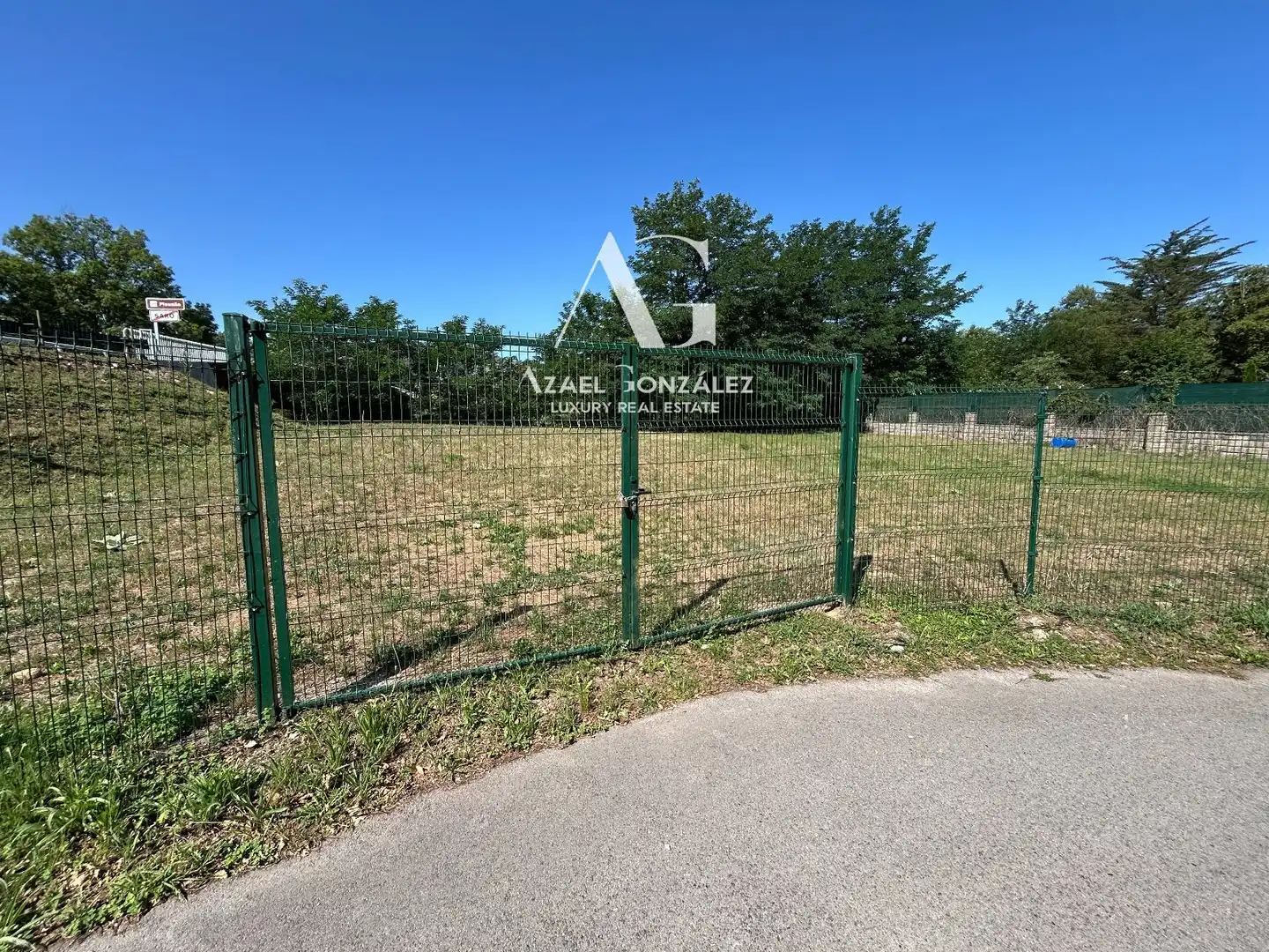 Residencial en venta en Saro