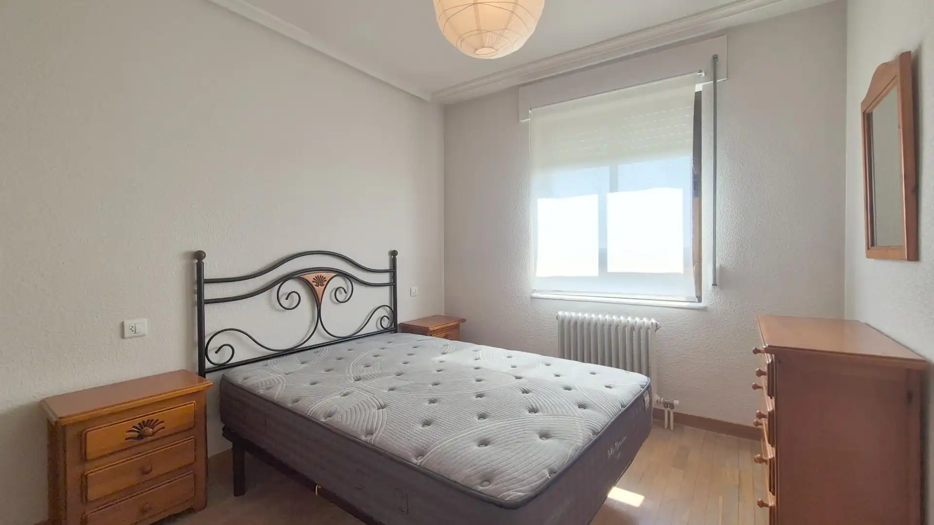 Habitación de Piso en venta en Salamanca con Calefacción