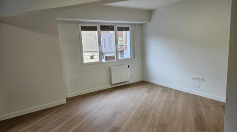 Foto 2 von Wohnung zum Verkauf in Txabarri - La Unión - Vista Alegre, Sestao