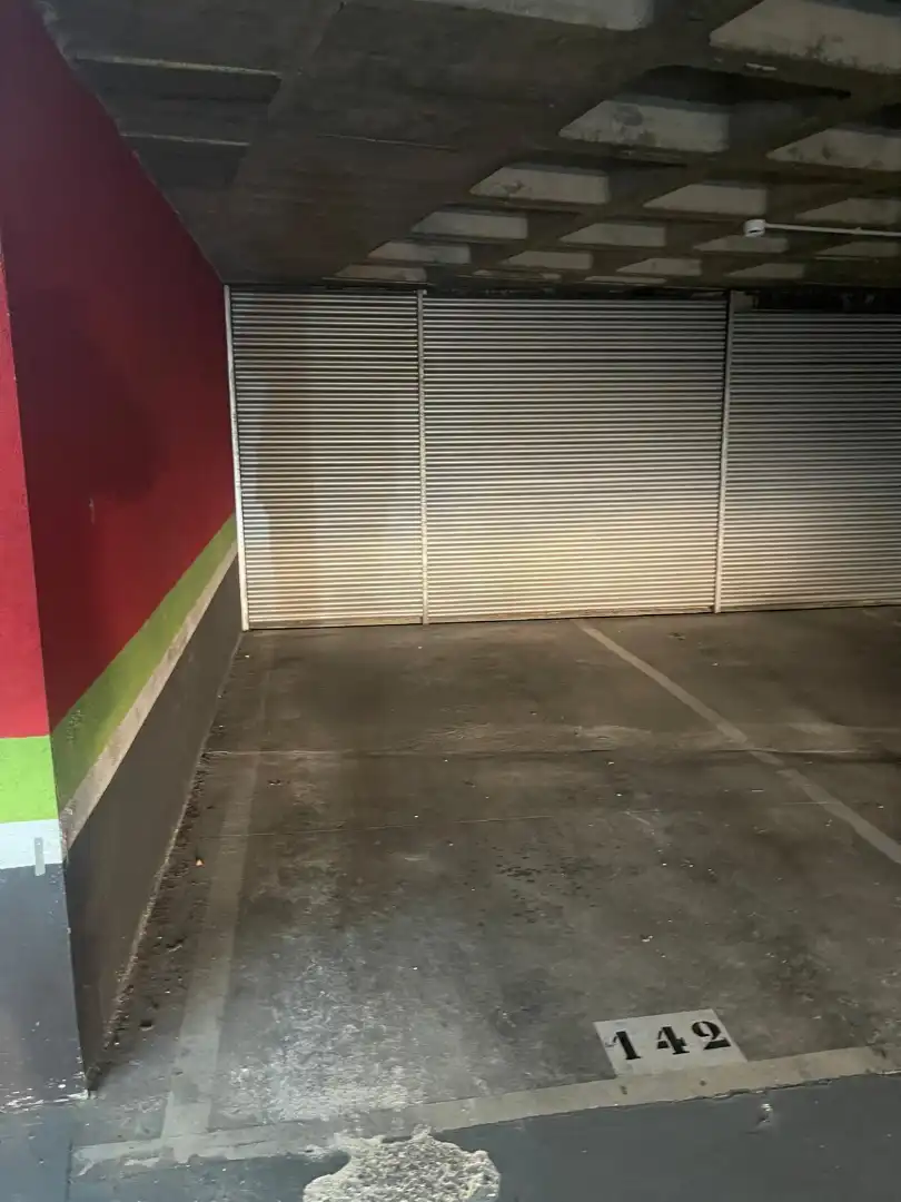 Individual con ascensor en venta en Calle de Pablo Picasso