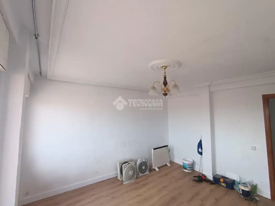 Schlafzimmer von Wohnung zur Miete in Calera y Chozas mit Balkon