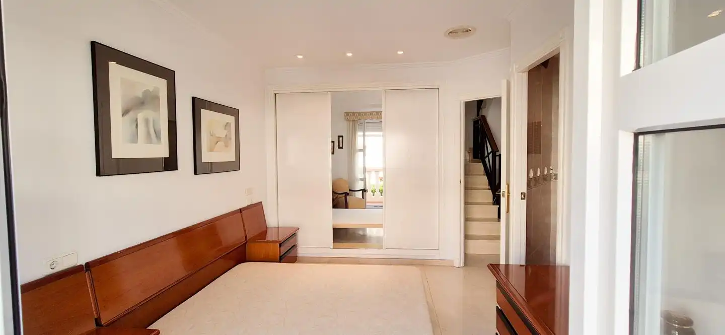 Habitación de Casa o chalet en venta en Elche / Elx con Terraza, Trastero y Balcón