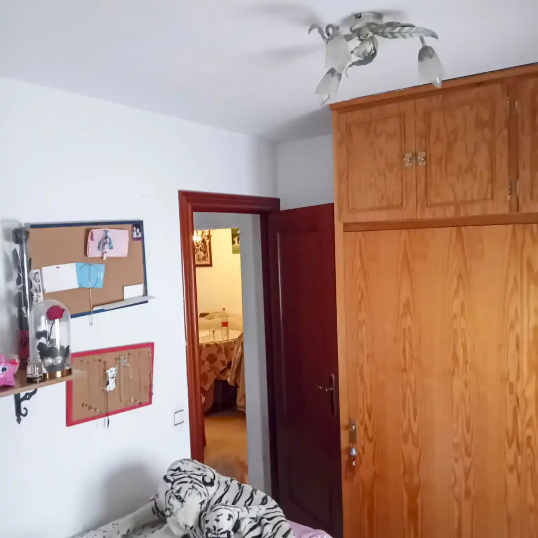 Bedroom of Flat for sale in Marbella  with Air Conditioner, Terrace and Furnished