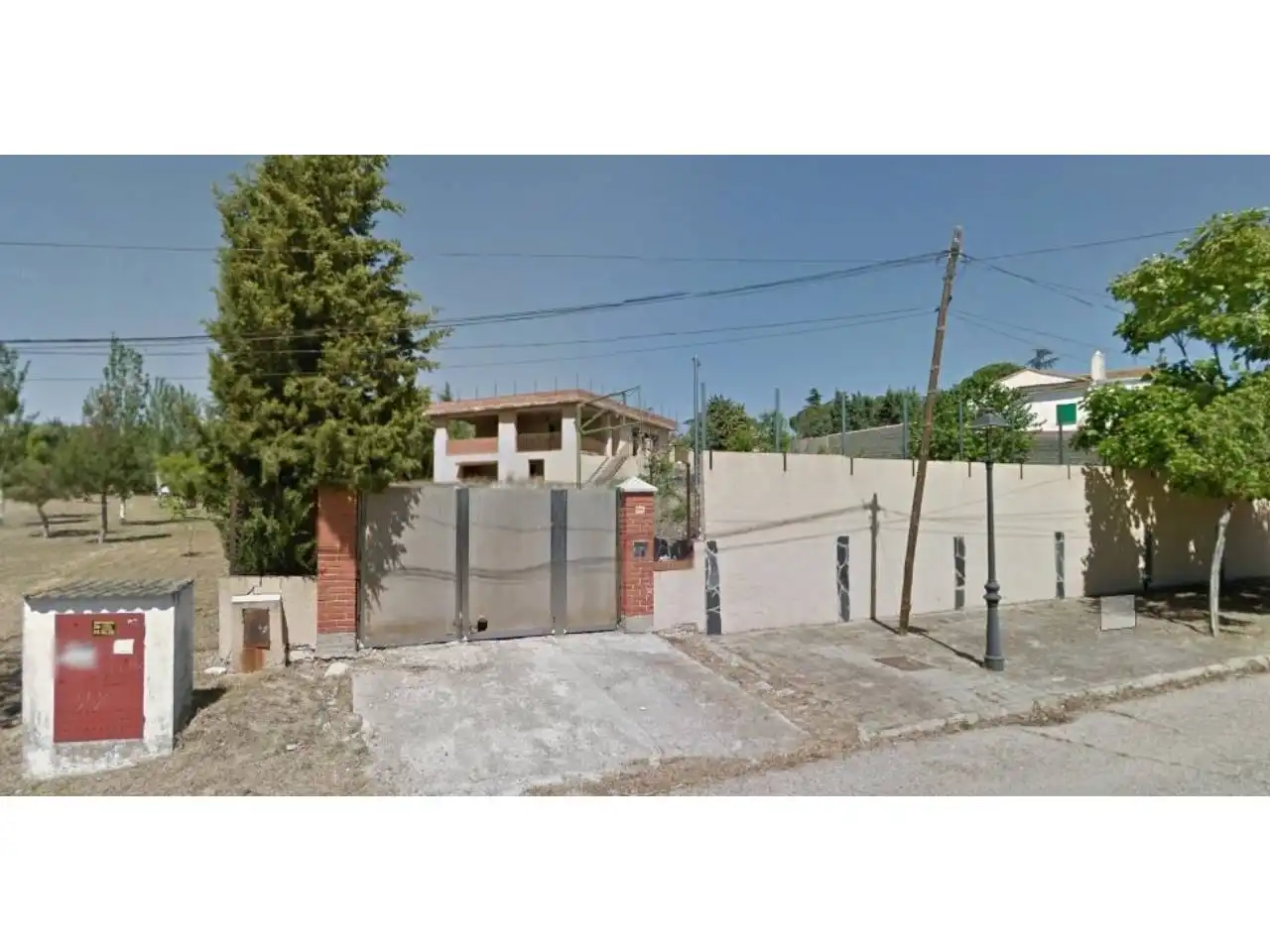 Industrial land for sale in Moraleja de Enmedio