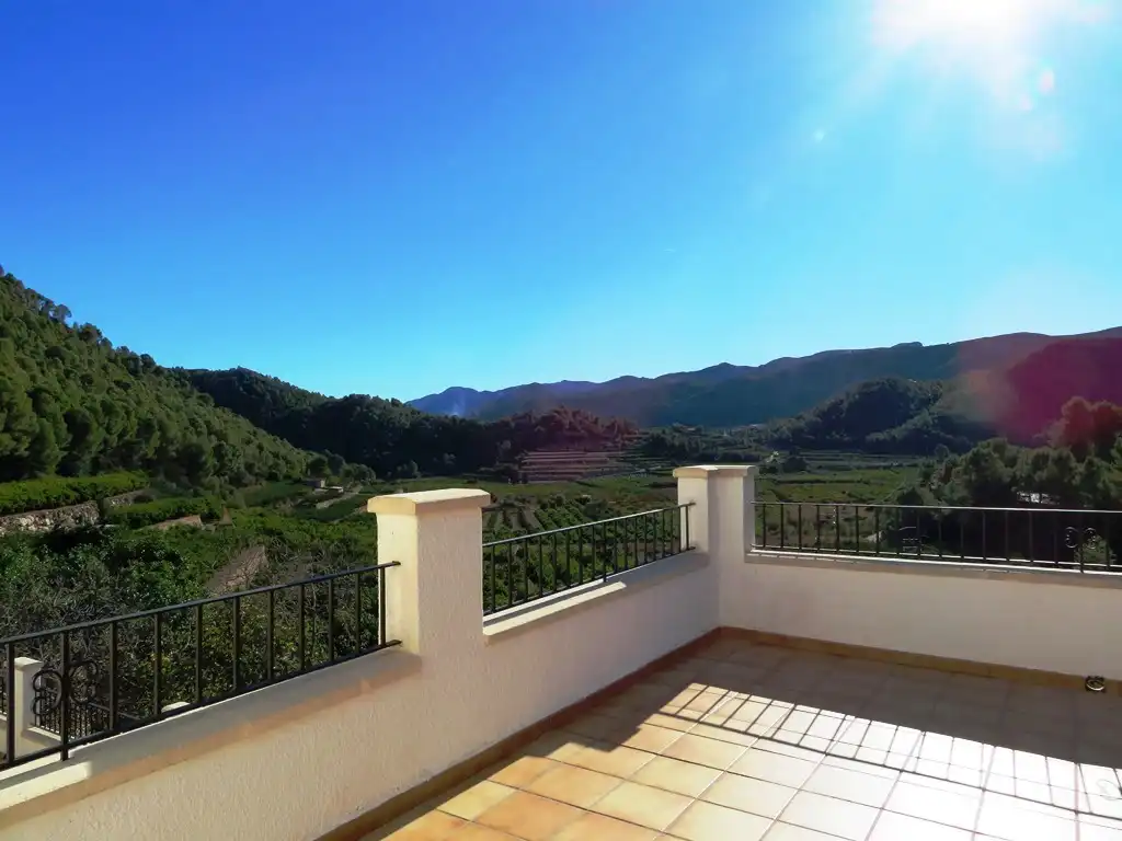 Terrassa de Casa o xalet en venda en L'Atzúbia amb Jardí privat, Terrassa i Traster