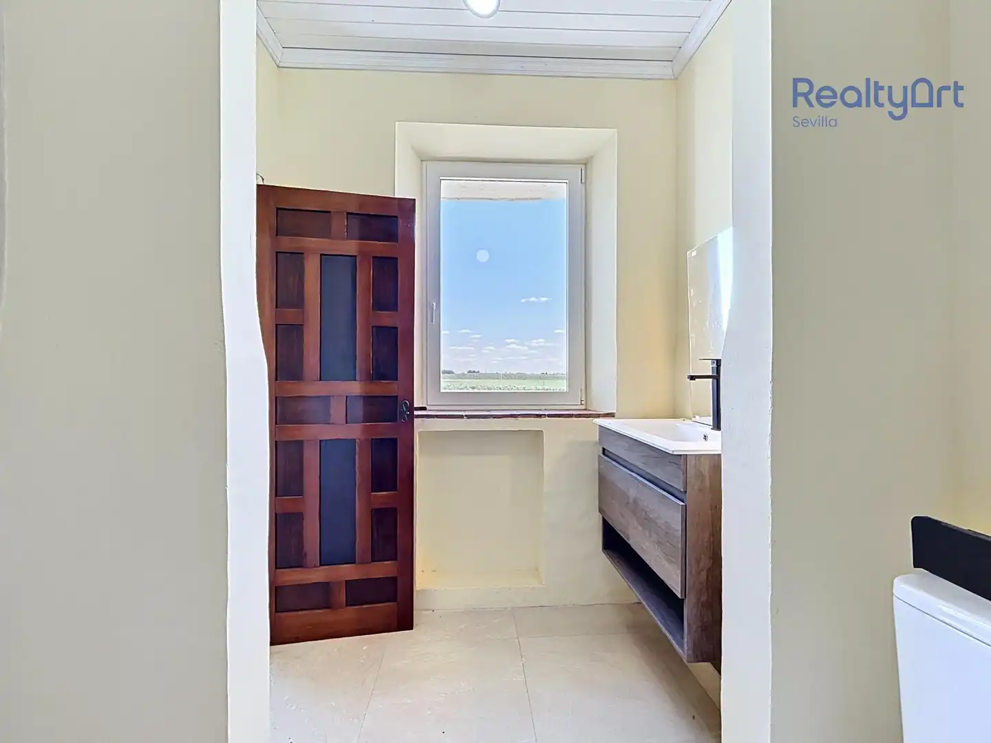 Baño de Finca rústica en venta en Bollullos de la Mitación con Jardín privado y Piscina