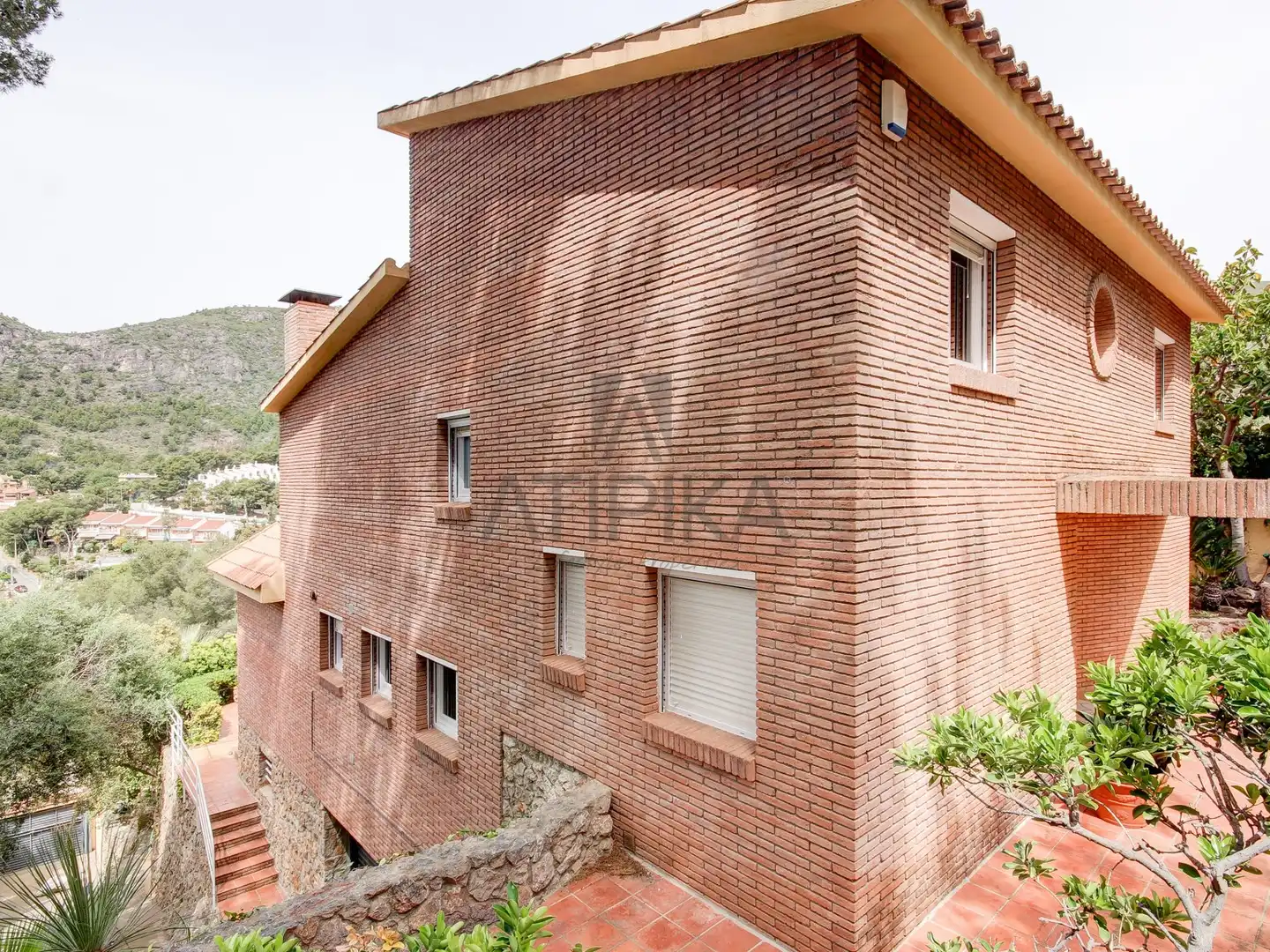 Vista exterior de Casa o chalet en venta en Castelldefels con Aire acondicionado, Calefacción y Terraza