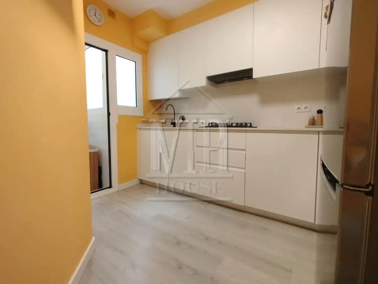 Cocina de Piso en venta en Badalona con Aire acondicionado, Calefacción y Parquet