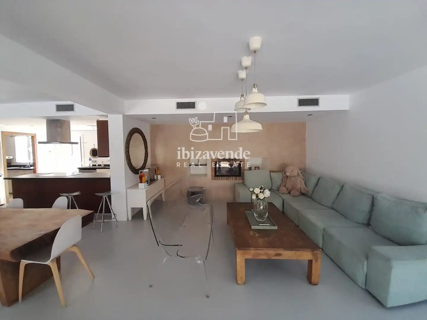 Sala d'estar de Casa o xalet en venda en Santa Eulària des Riu amb Aire condicionat, Calefacció i Piscina
