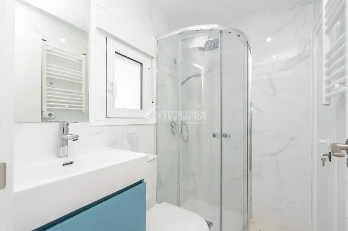 Baño de Casa adosada en venta en Colmenar Viejo con Aire acondicionado