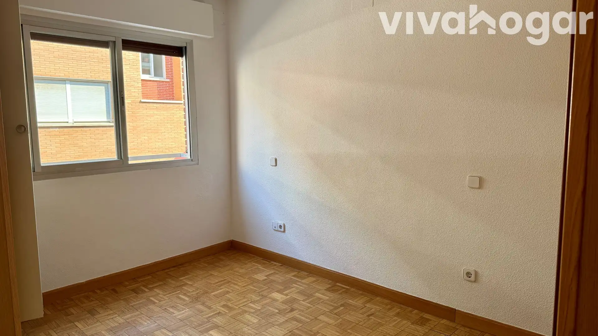 Bedroom of Flat for rent in Madrid