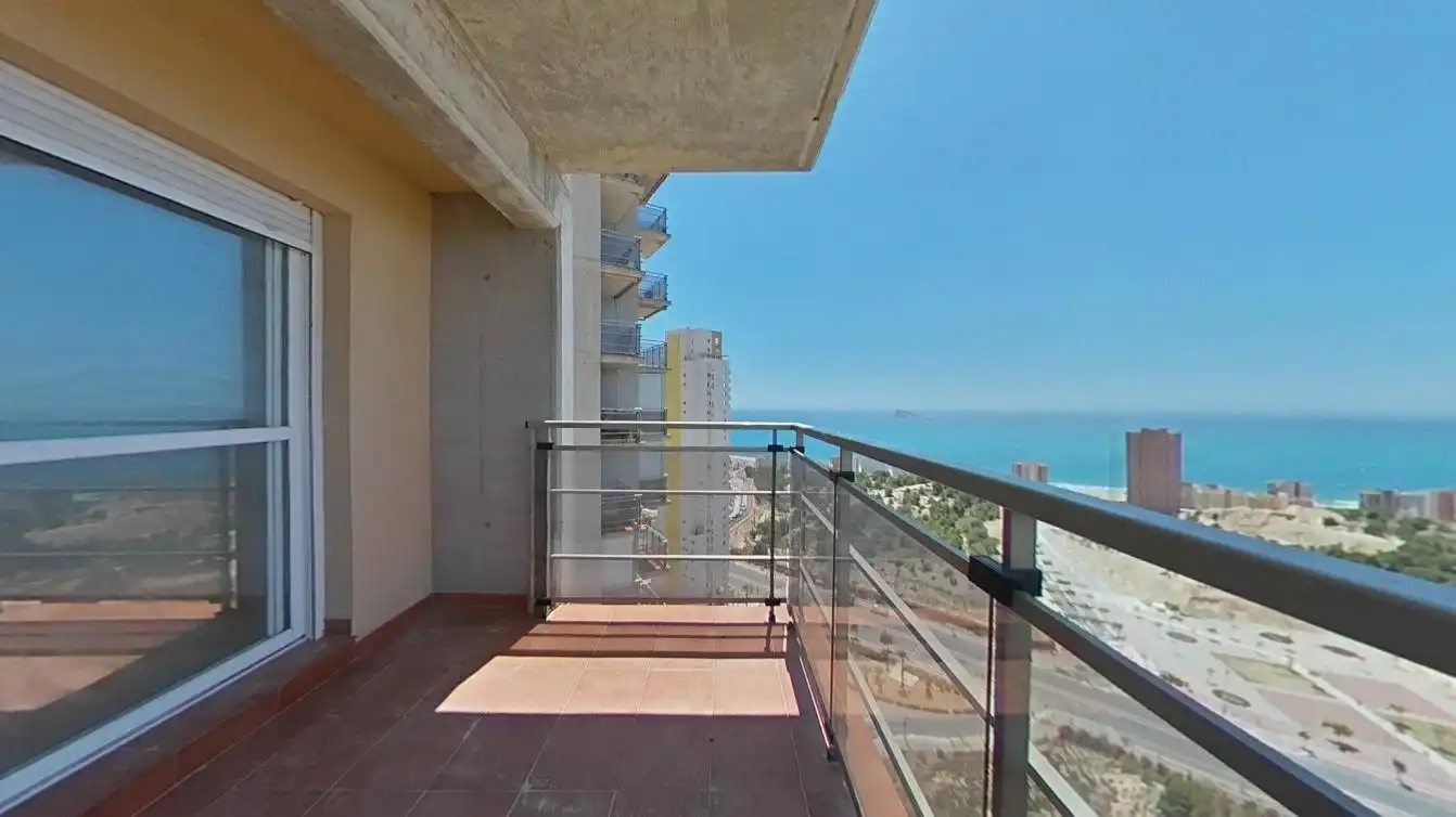 Bedroom of Flat for sale in Benidorm  with Swimming Pool