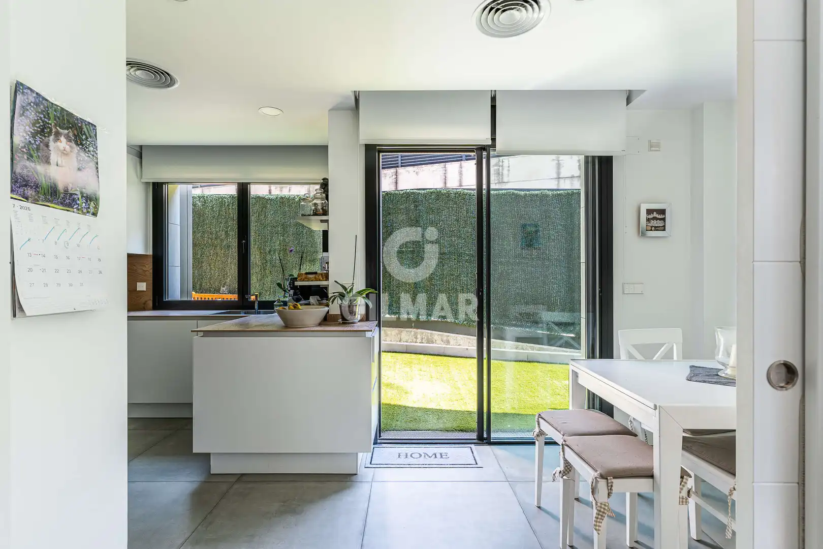 Küche von Einfamilien-Reihenhaus zum Verkauf in Madrid mit Heizung, Privatgarten und Schwimmbad