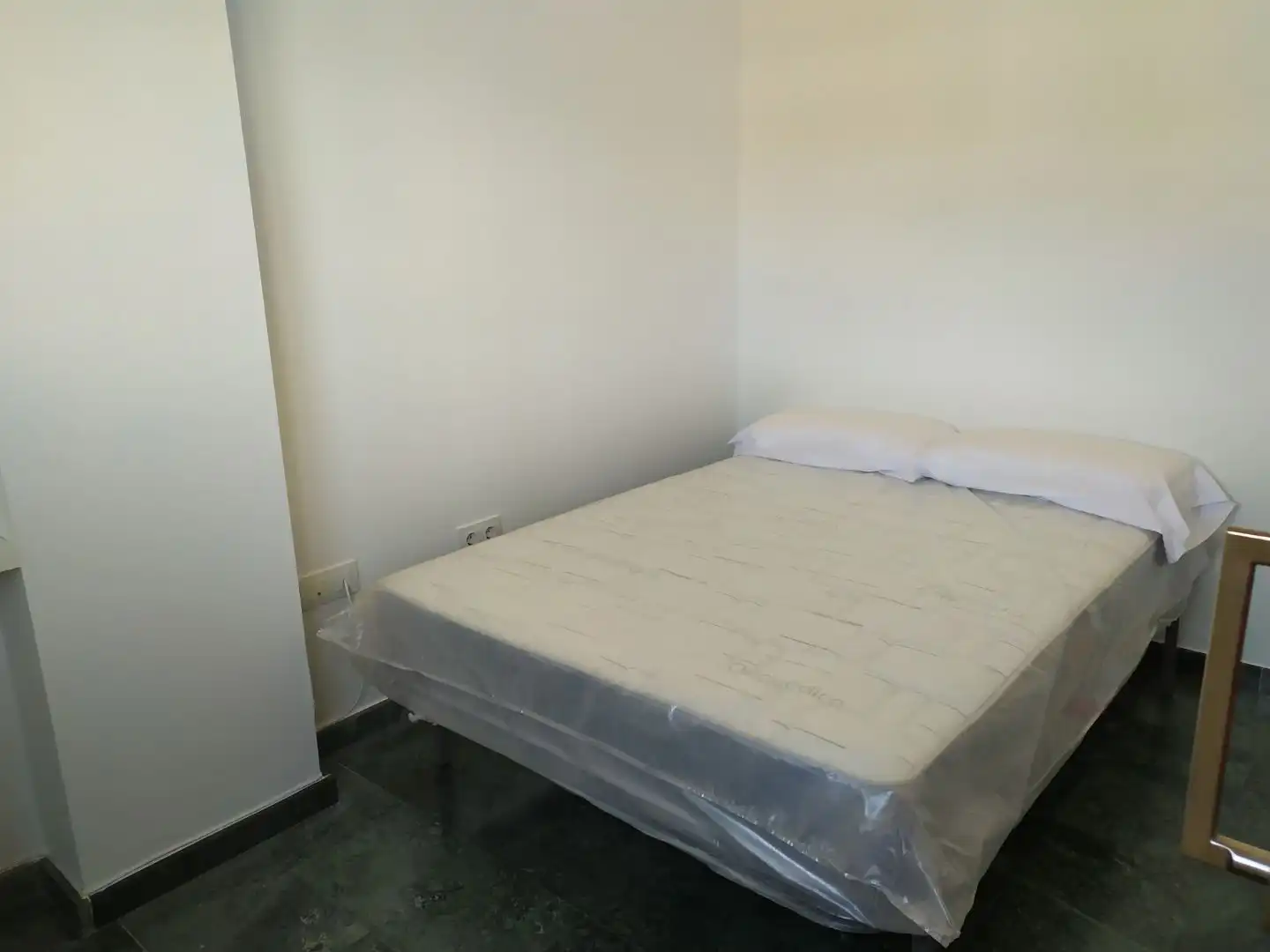 Apartament de lloguer a Pintora Maruja Mallo, Tablero Bajo - Arruzafilla