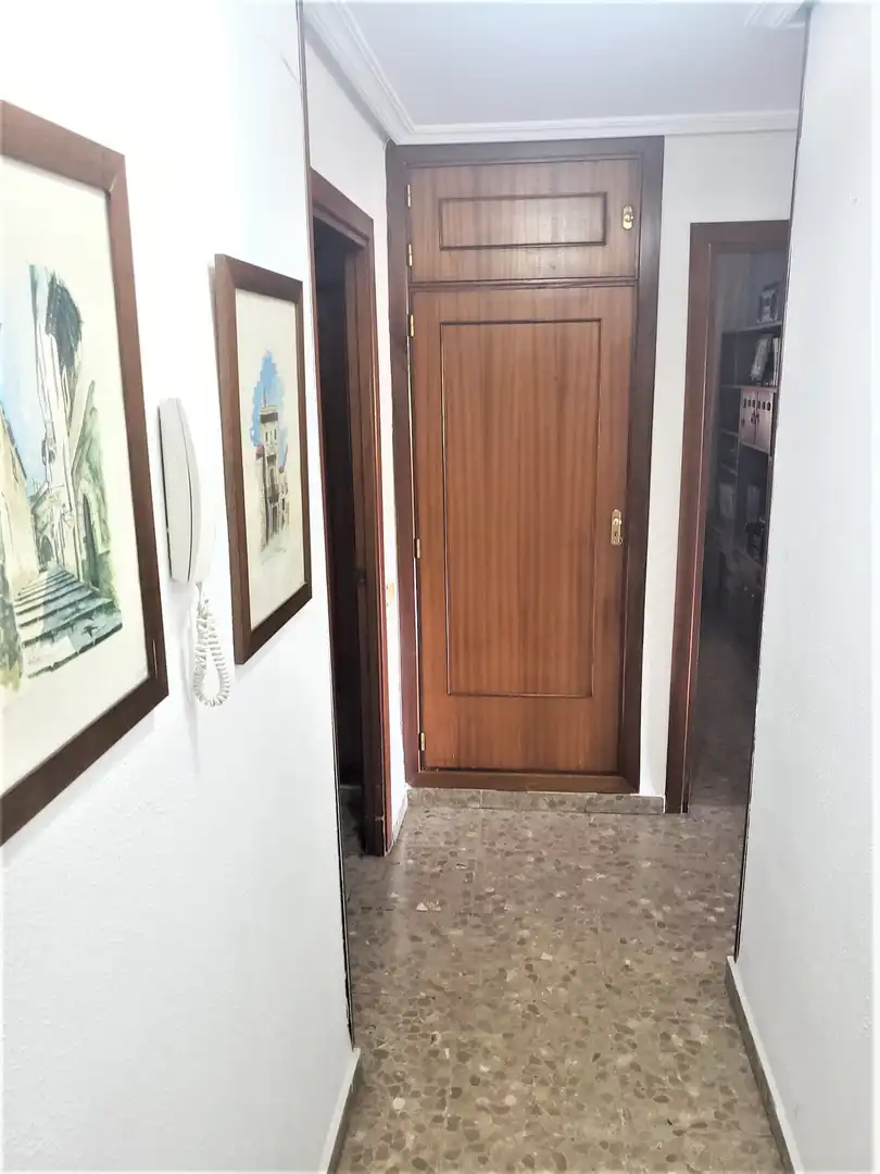 Piso de alquiler en Cáceres con Calefacción, Terraza y Amueblado