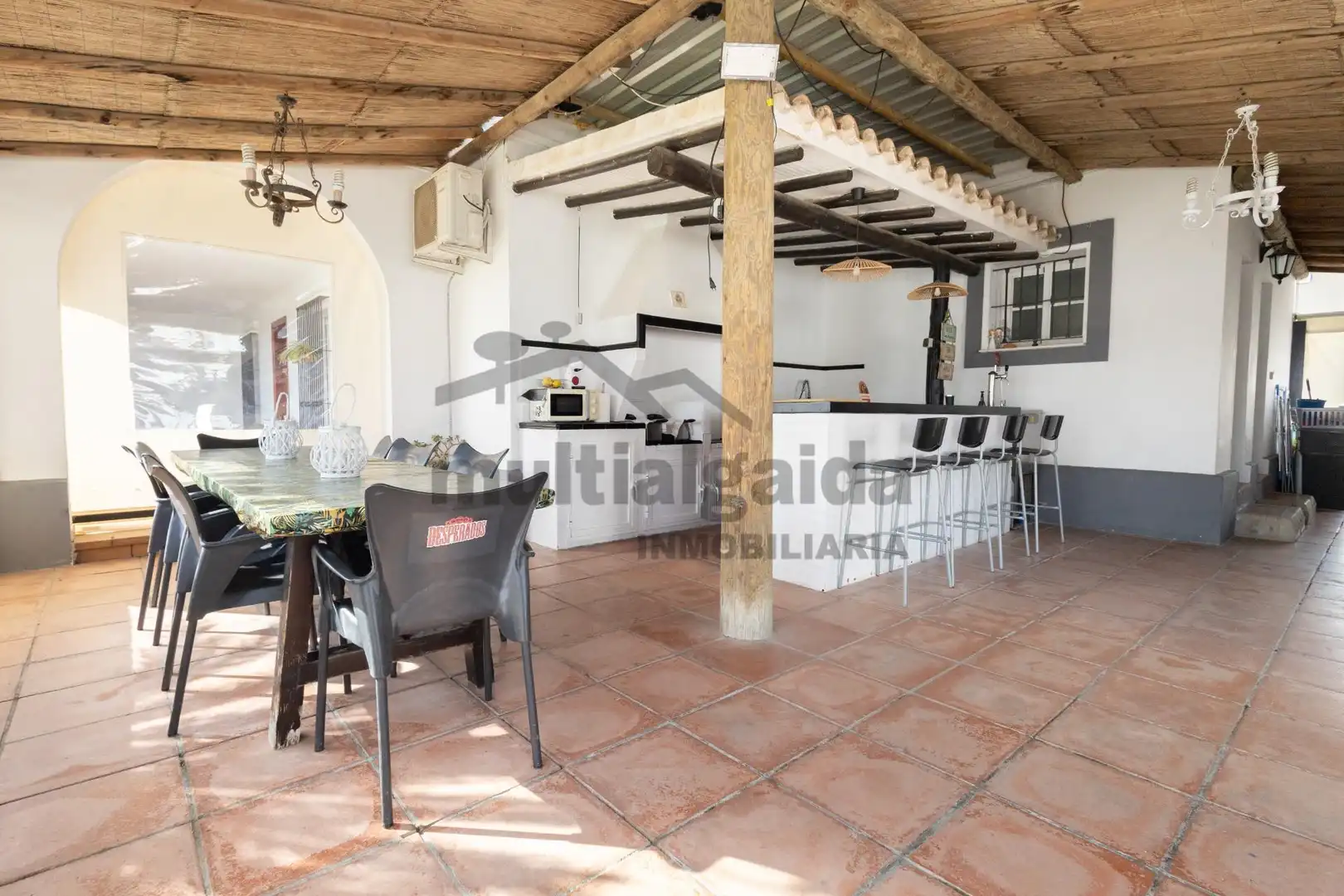 Cuina de Casa o xalet en venda en Sanlúcar de Barrameda amb Jardí privat, Terrassa i Traster