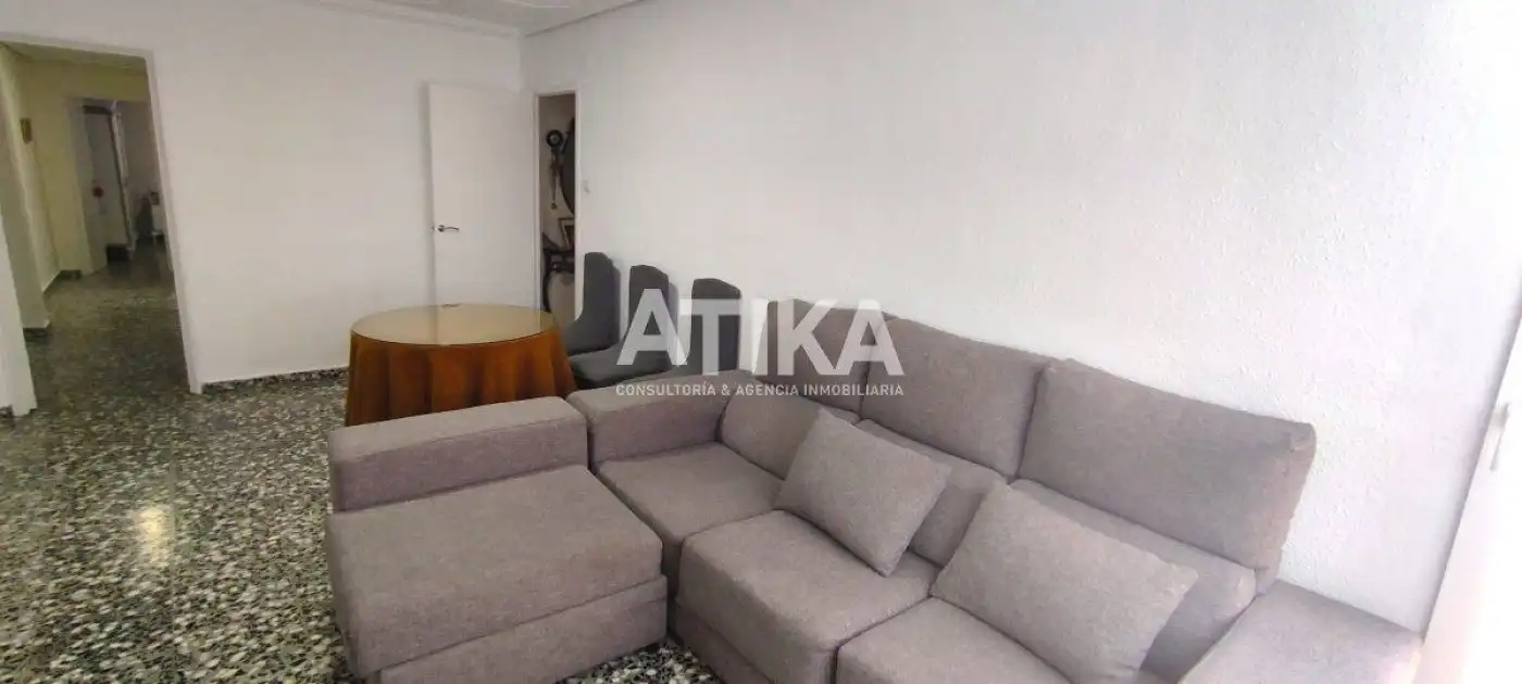 Sala de estar de Piso en venta en Ontinyent con Calefacción y Balcón