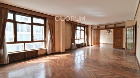 Foto 3 de Piso en venta en Alameda Recalde, Ensanche - Moyua - Diputación, Bilbao