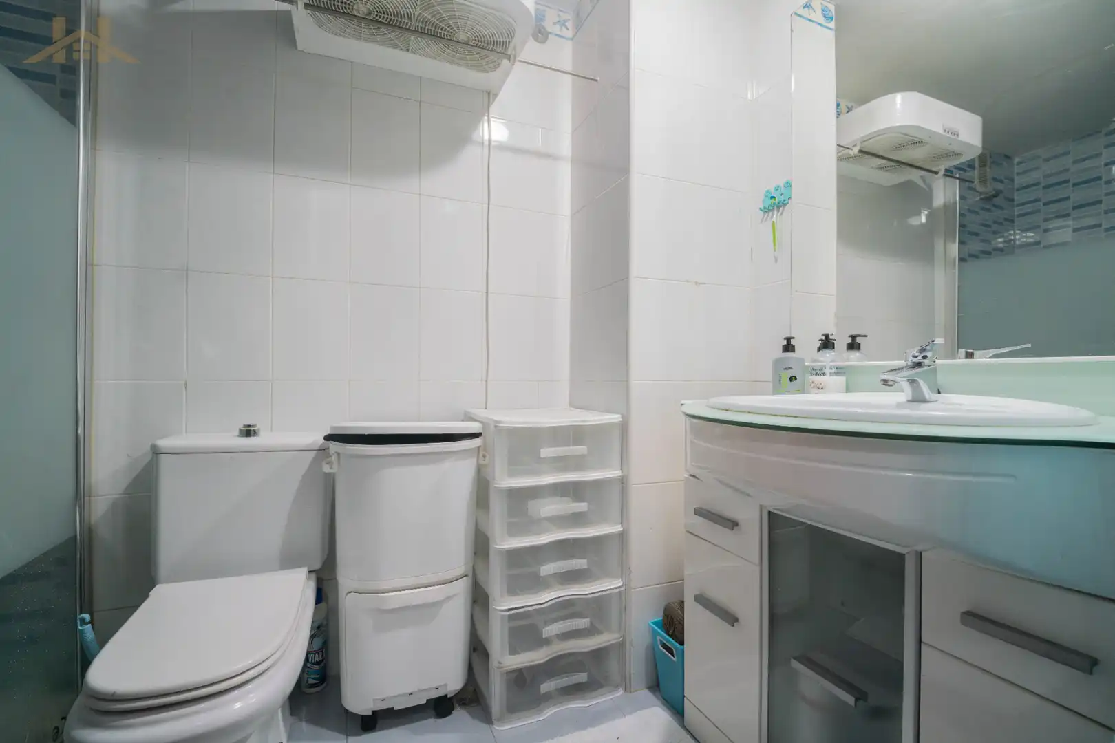 Bathroom of Flat for sale in Torrejón de Ardoz  with Air Conditioner, Heating and Swimming Pool