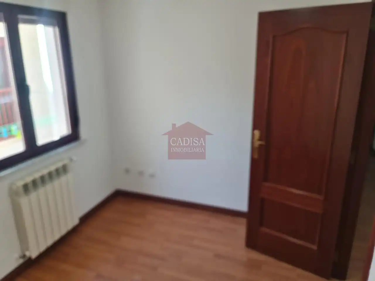 Bedroom of Flat for rent in Villamayor  with Heating, Swimming Pool and Furnished