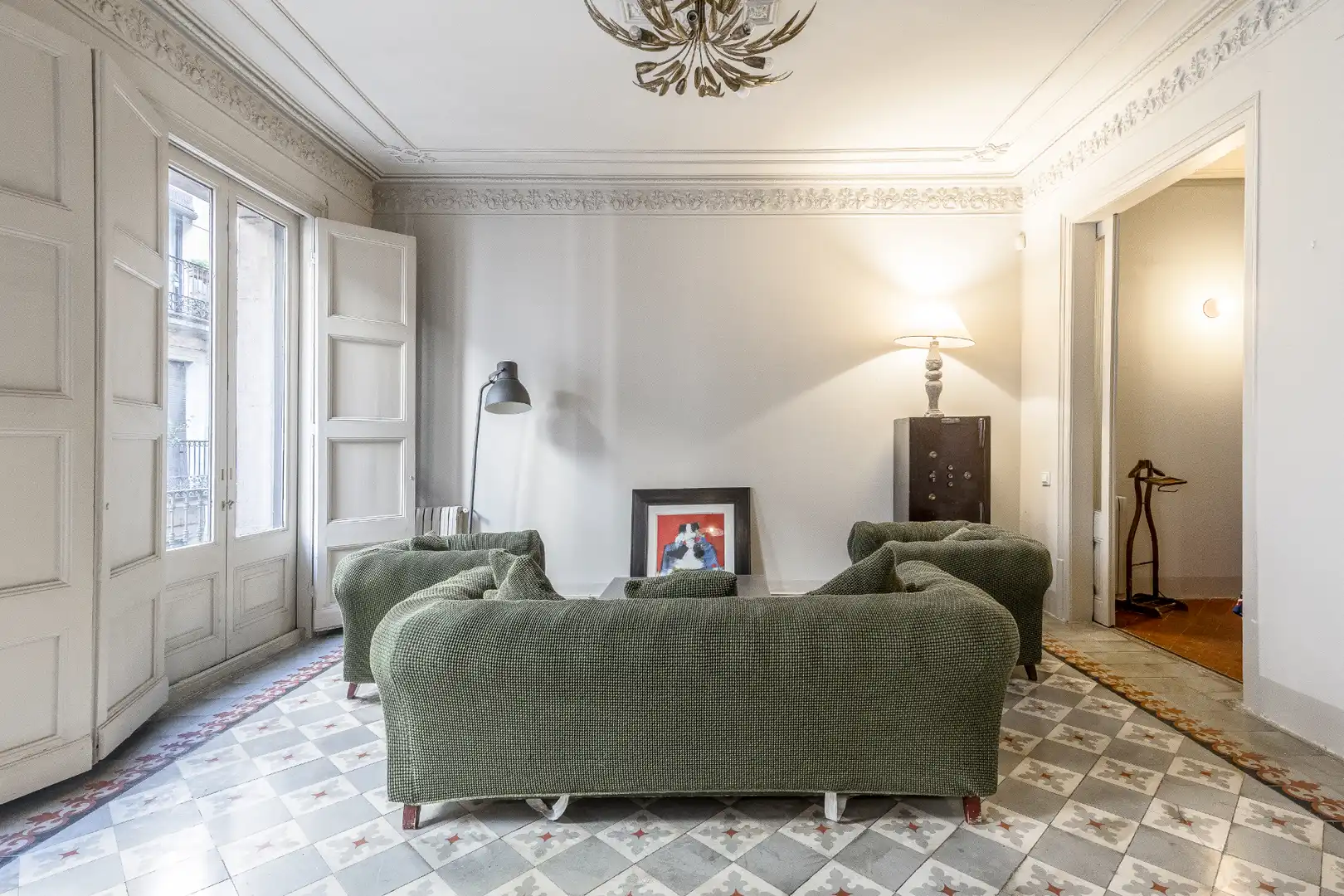 Sala de estar de Piso en venta en Barcelona con Calefacción, Terraza y Amueblado