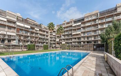 Swimming pool of Flat for sale in  Barcelona Capital  with Community pool