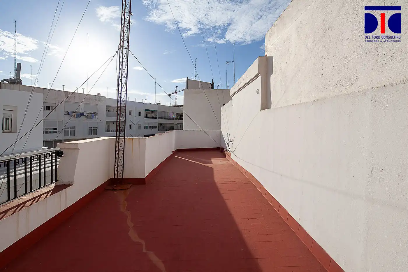 Terrace of Detached homes for sale in Sevilla  with Air Conditioner, Heating and Furnished