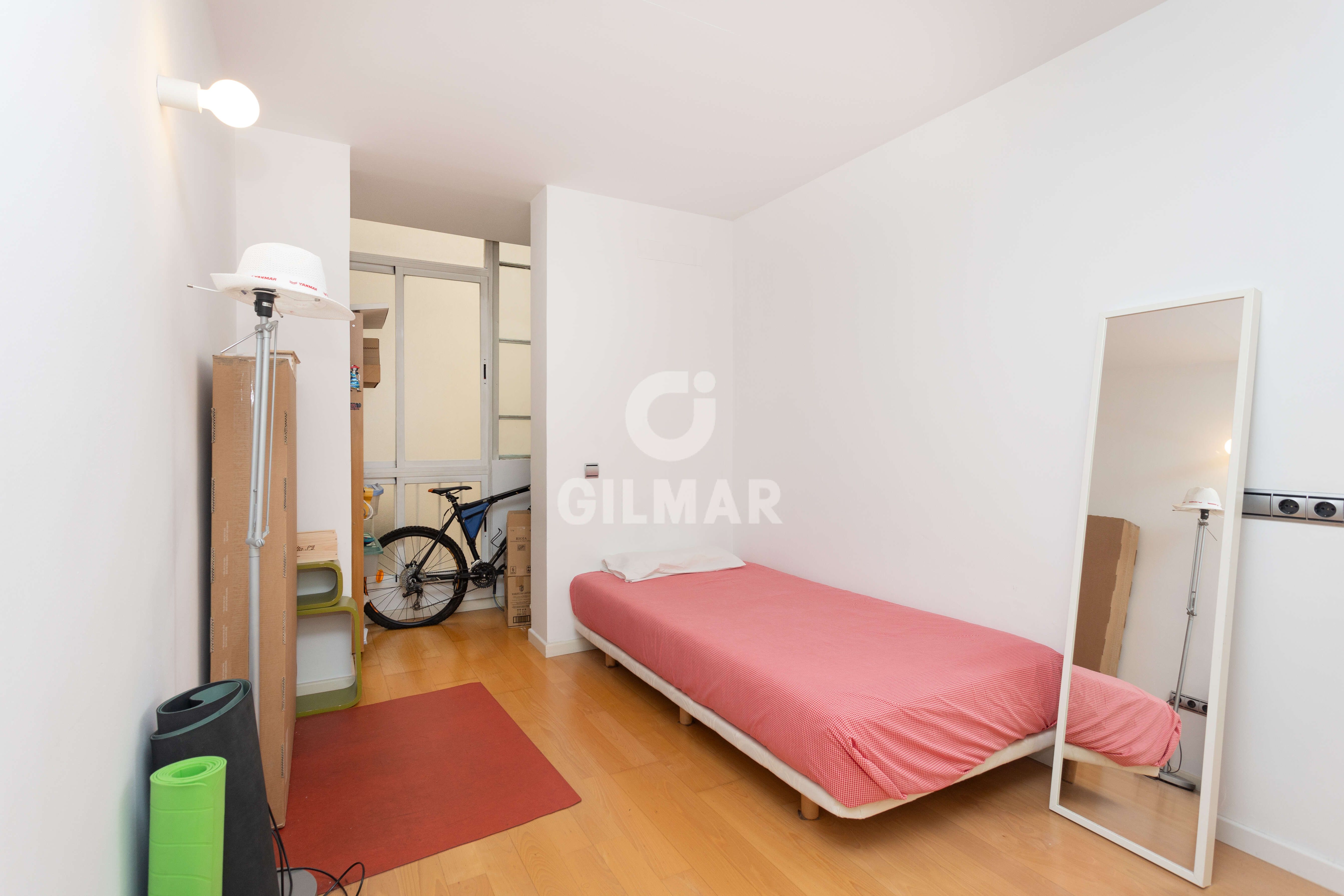 Bedroom of Flat for sale in  Madrid Capital  with Storage room
