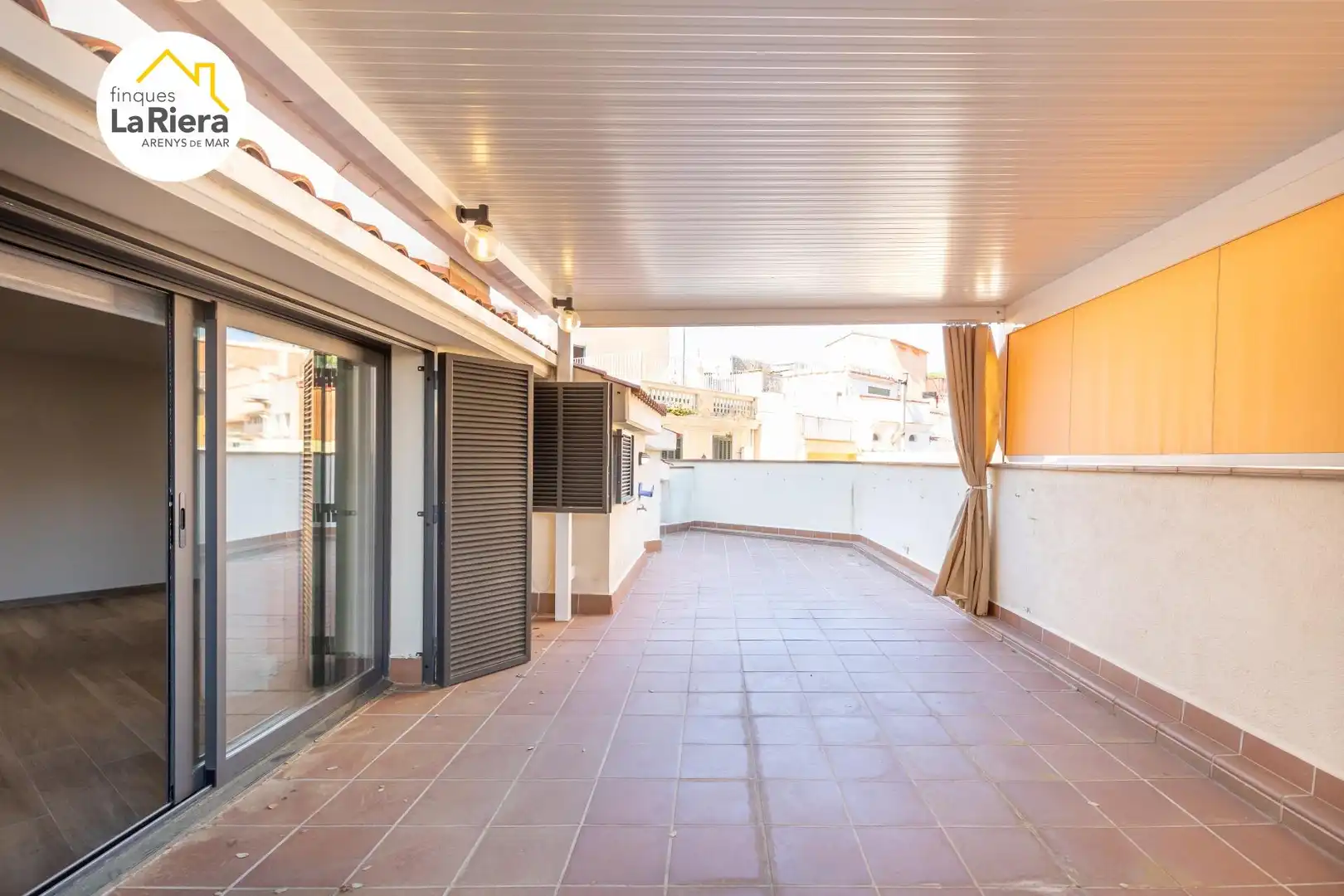 Terraza de Dúplex en venta en Arenys de Mar con Aire acondicionado, Calefacción y Terraza