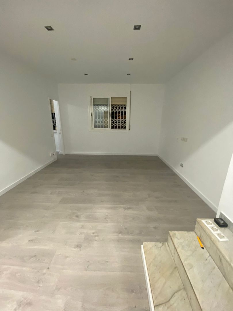 Pis en venda en L'Hospitalet de Llobregat amb Parquet i Forn