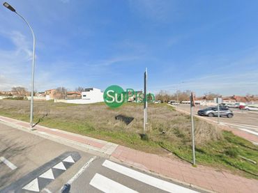 Terreny residencial en venda a Calle Mario Vargas Llosa 19