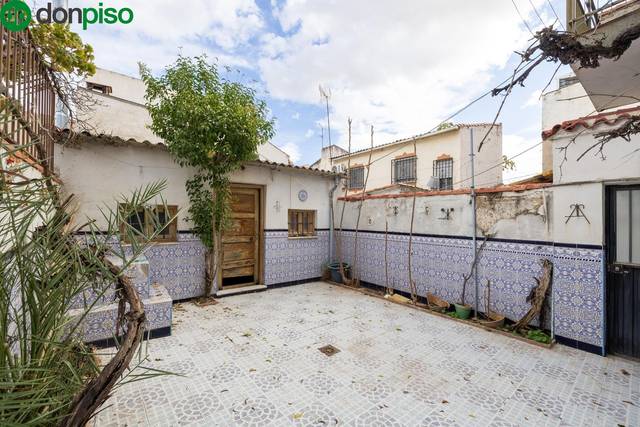 Casa adosada en Venta en Calle POZO (CER), 6 en Cerrillo de Maracena - Periodistas