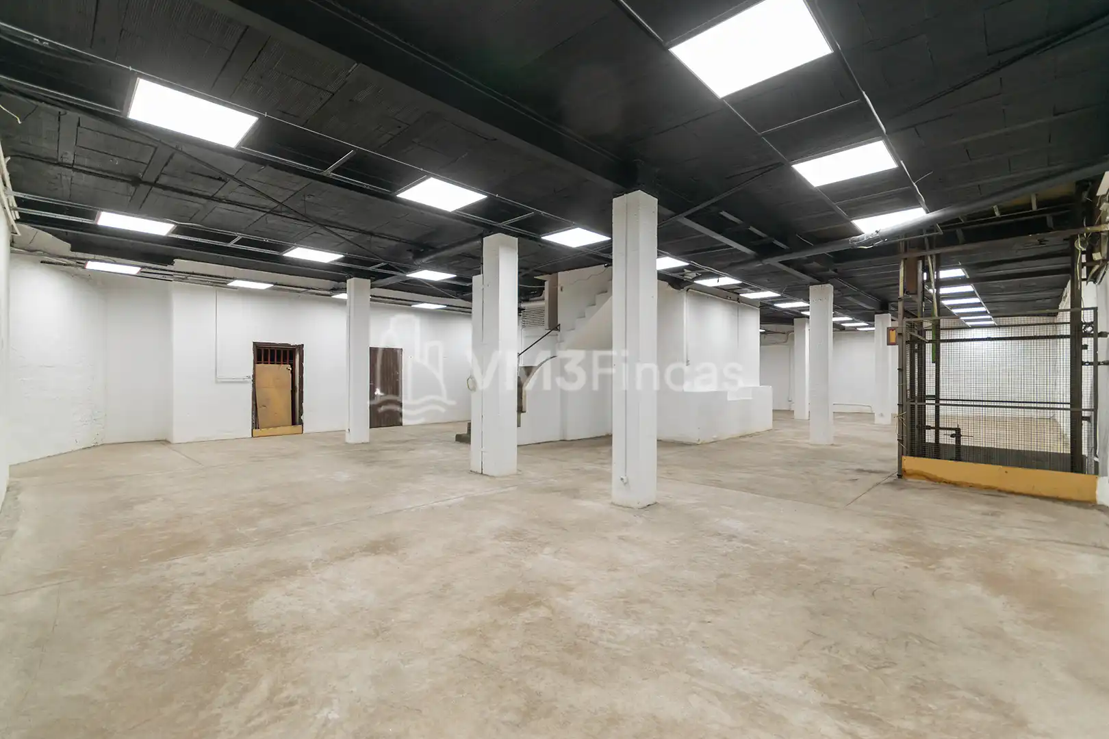 Local comercial en venta en Carrer del Foc Follet, imagen 3
