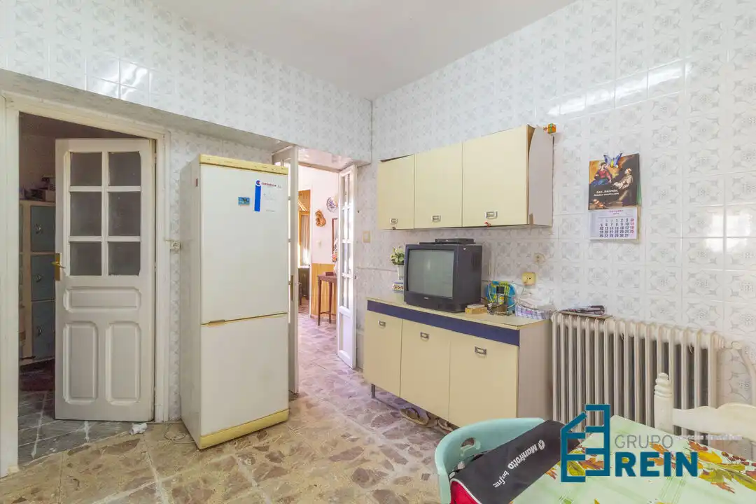 Kitchen of Houses for sale in Carranque  with Air Conditioner, Terrace and Furnished