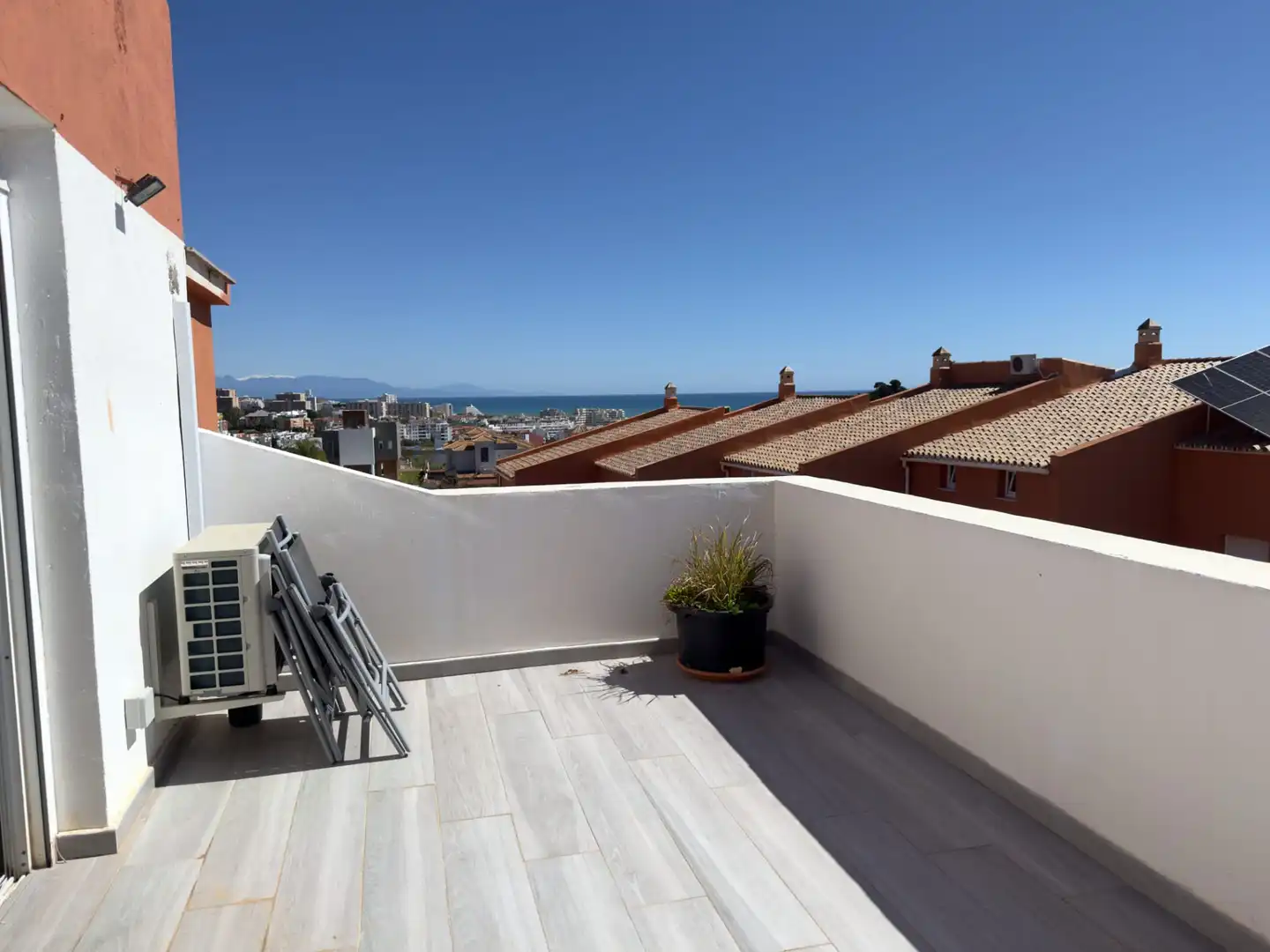 Terrassa de Casa adosada en venda en Benalmádena amb Jardí privat, Terrassa i Traster