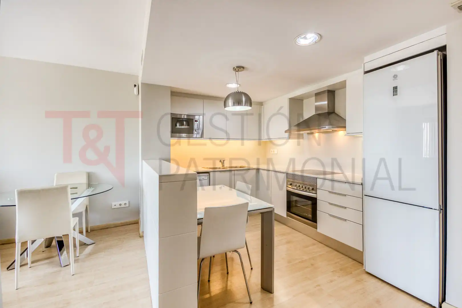 Kitchen of Flat for sale in Sabadell  with Air Conditioner, Heating and Terrace
