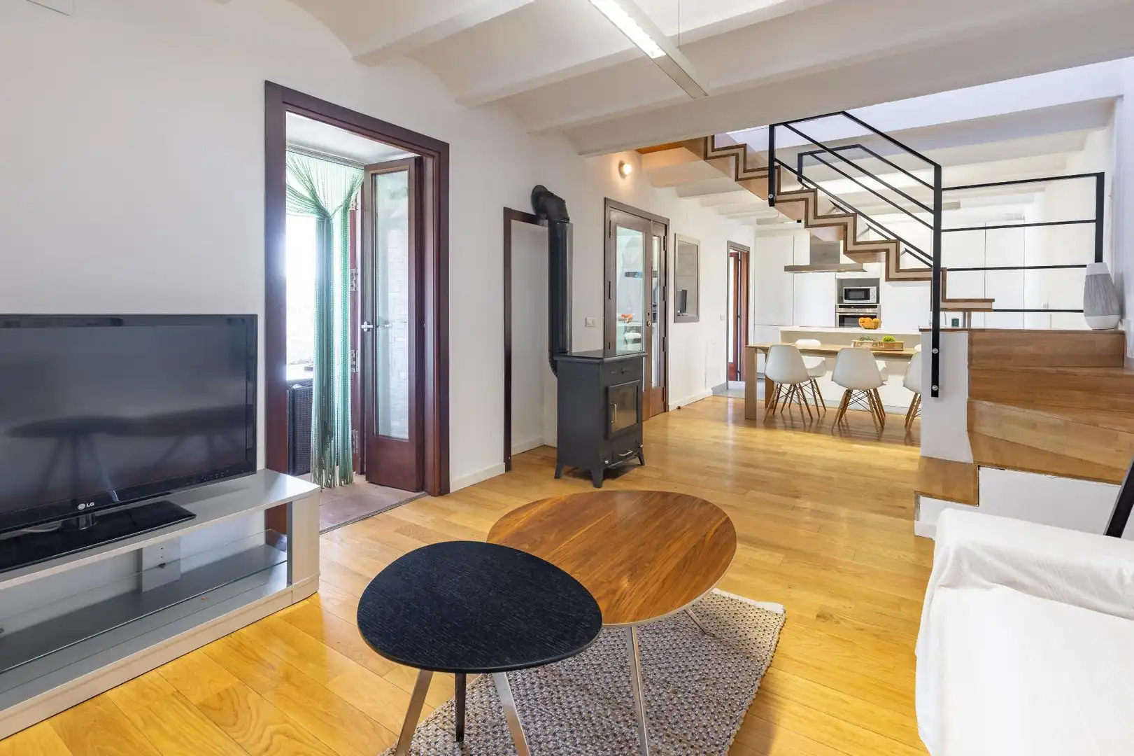 Sala de estar de Casa adosada en venta en Enguera con Calefacción, Terraza y Trastero