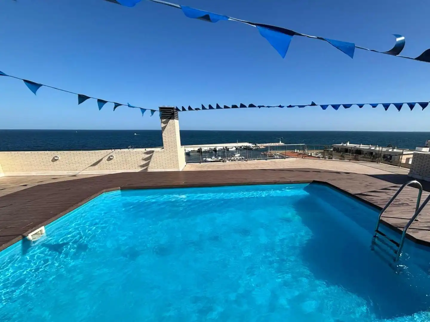 Schwimmbecken von Maisonette zum Verkauf in L'Ametlla de Mar  mit Klimaanlage, Heizung und Terrasse