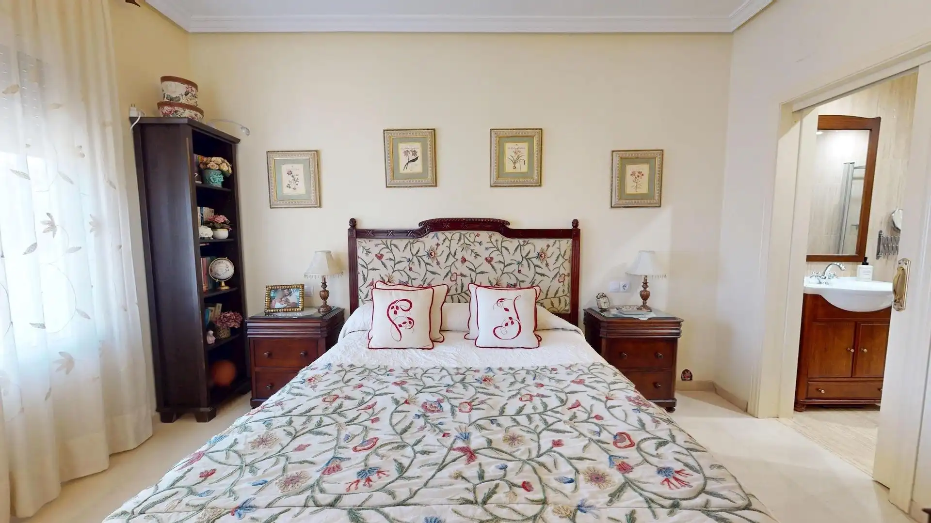 Bedroom of Houses for sale in Córdoba  with Air Conditioner, Private garden and Terrace